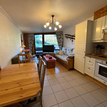 Pour 5 Personnes Avec Cuisine Equipee Et Balcon - Fr-1-452-393 Saint-Martin-de-Belleville